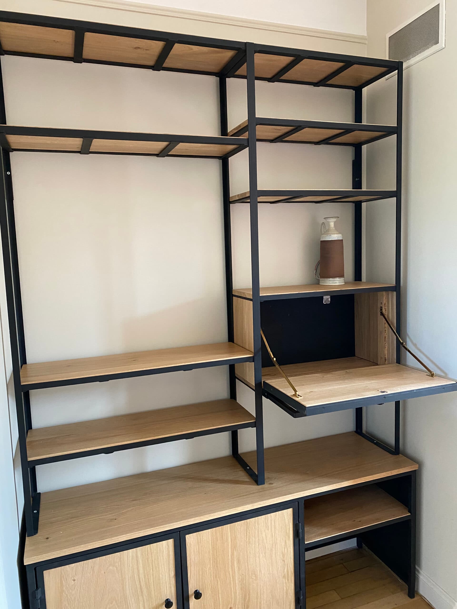 Bibliothèque bois et métal ALYA - Meuble artisanal sur mesure