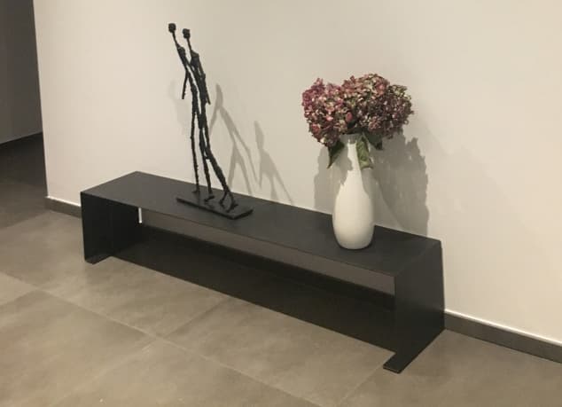 Banc design de qualité sur mesures en métal "ULTIMO"