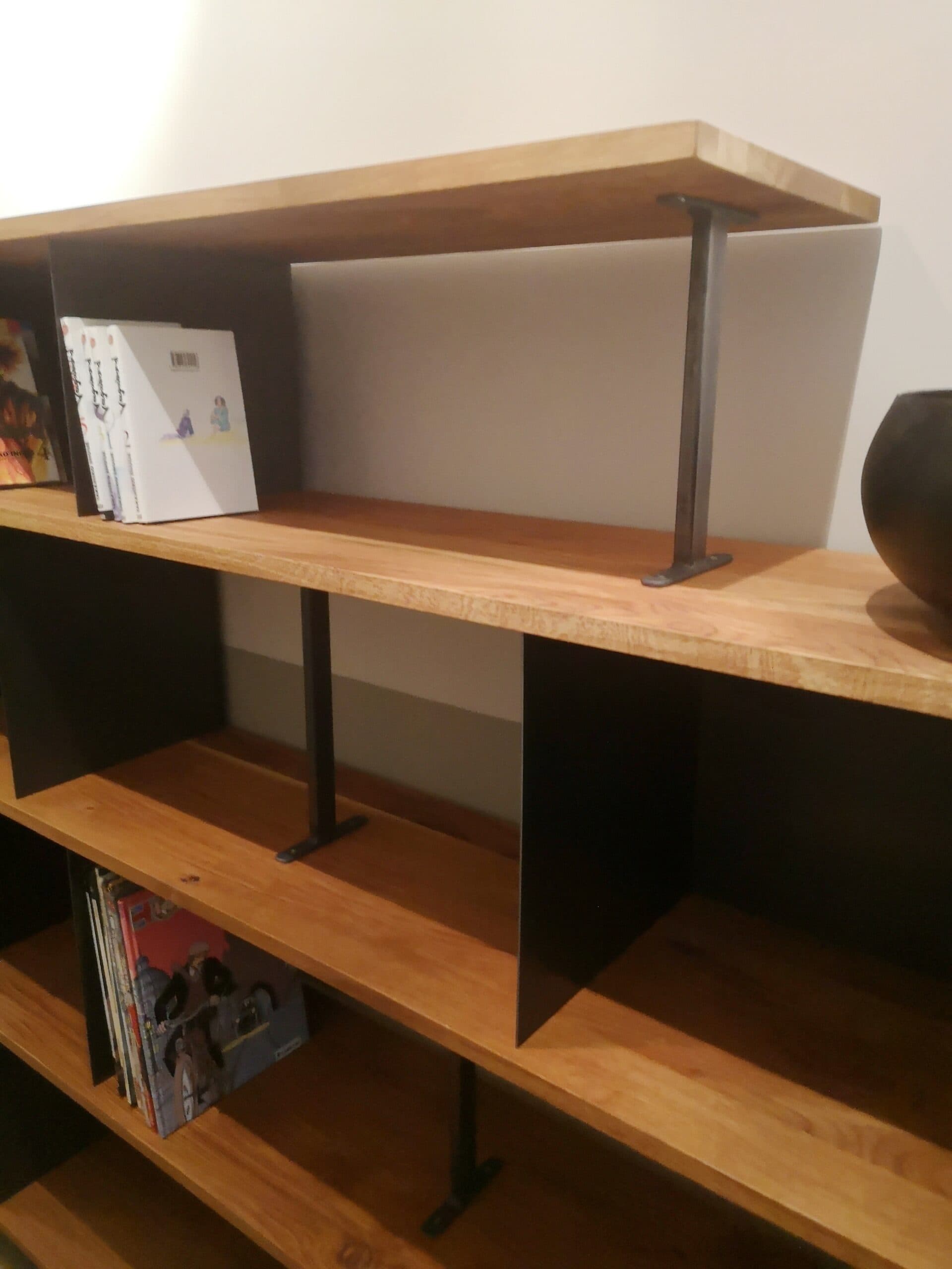 Créative Bibliothèque cubes métal et bois MODULABLE "ULTI"