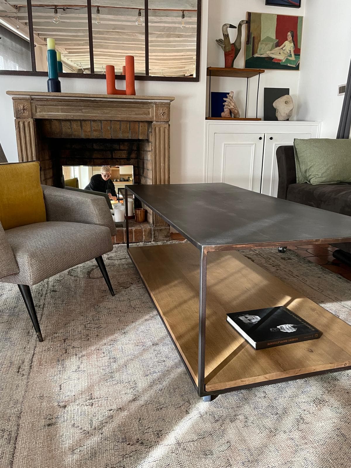 Table basse rectangulaire sur roulettes avec double plateau "STEELWOOD"