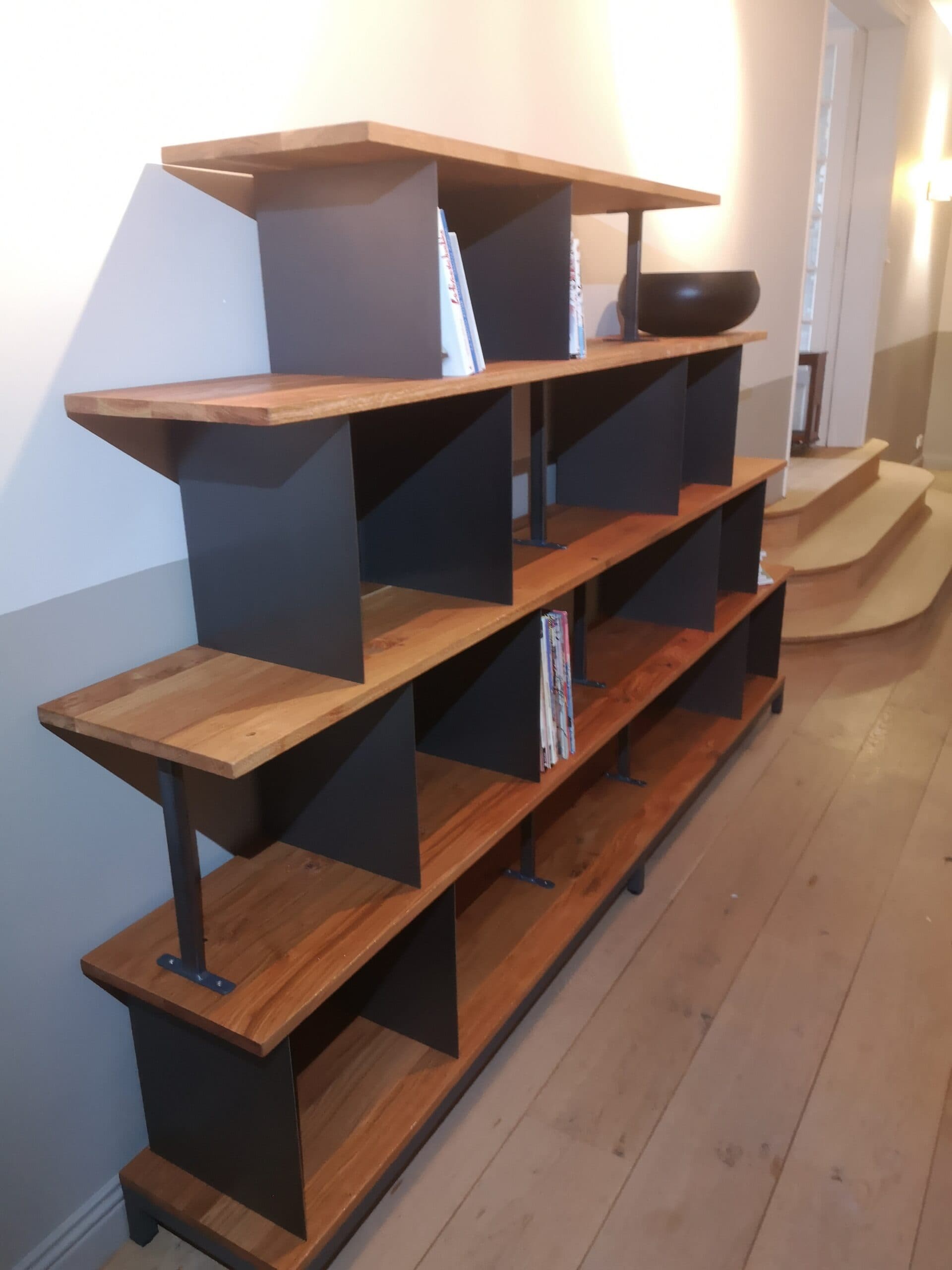 Créative Bibliothèque cubes métal et bois MODULABLE "ULTI"