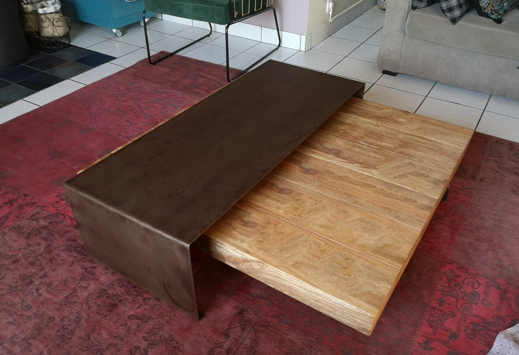 Jeu de tables basses gigognes bois et métal "GÉOMÉTRIE SAPIN"