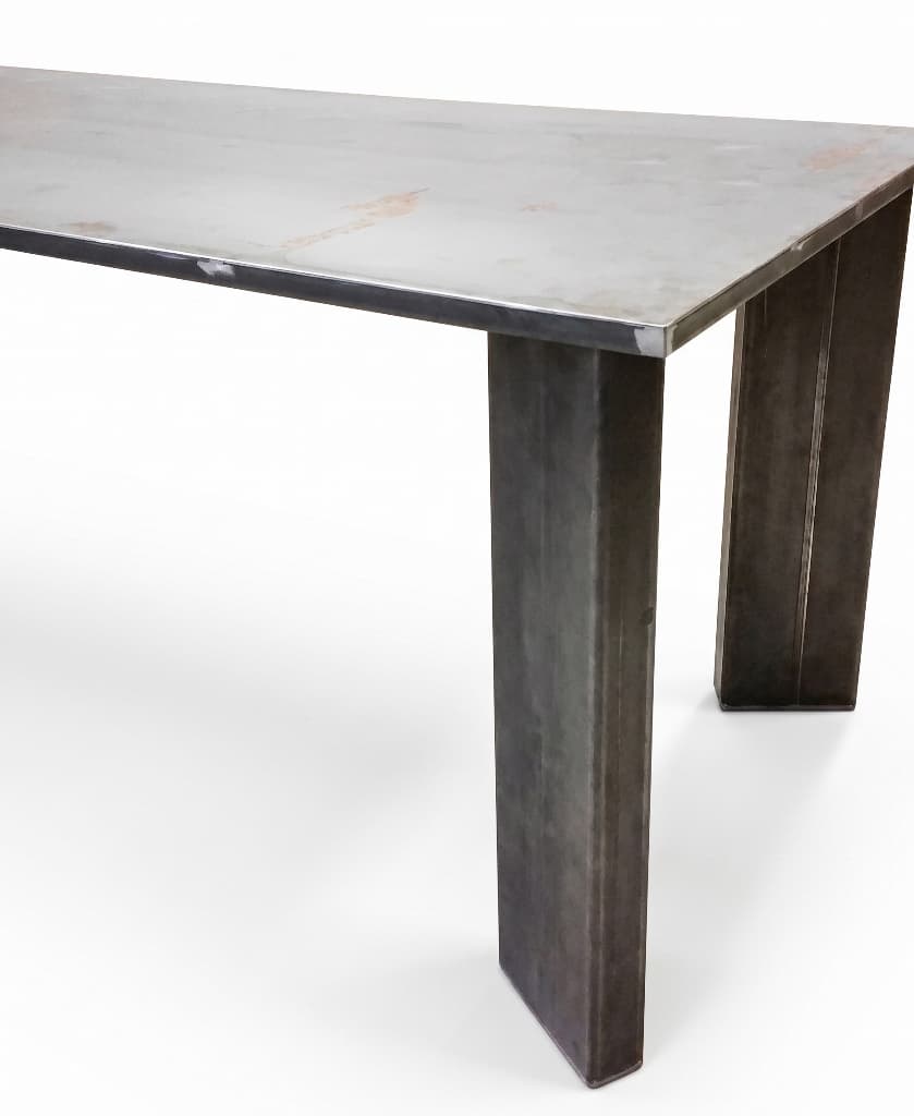 Table à manger extensible en métal patiné fleur de rouille "ALLARD"