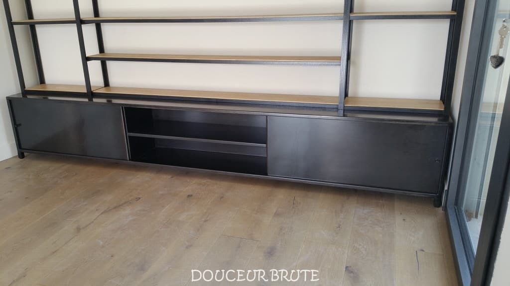 Meuble BALTARD en métal et chêne massif – Rangement design industriel