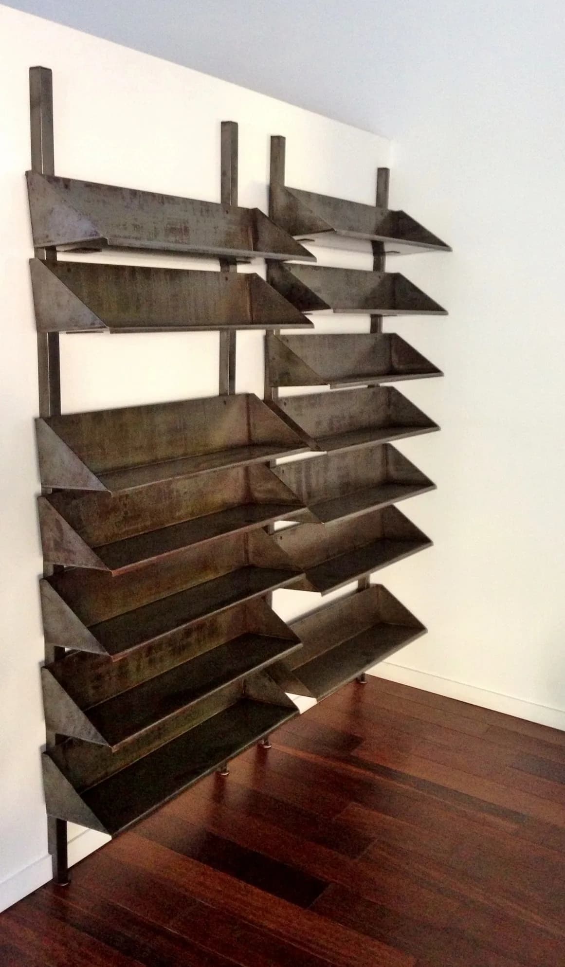 bibliotheques industrielles en metal sur mesure