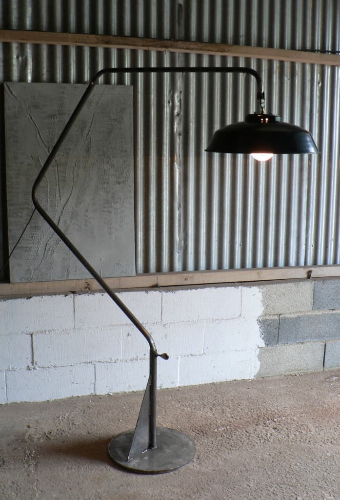 Lampadaire en Métal "TOKARA"