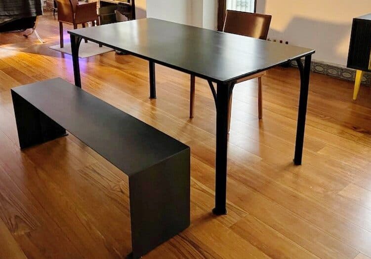 Table à manger industrielle Baltard en acier brut sur mesure