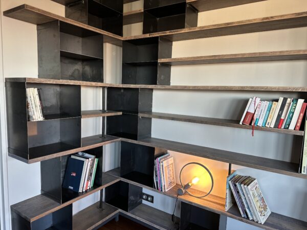 Bibliothèque d'angle en métal et chêne "CUBES 15" – Image 4